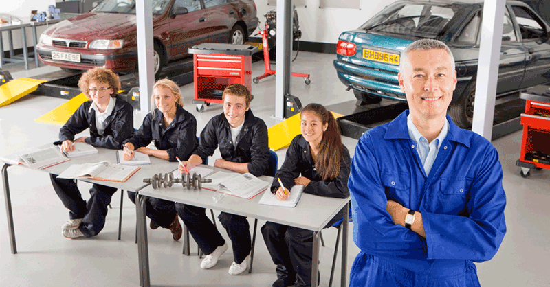 A Beginners’ Guide on Car Mechanic Apprenticeship