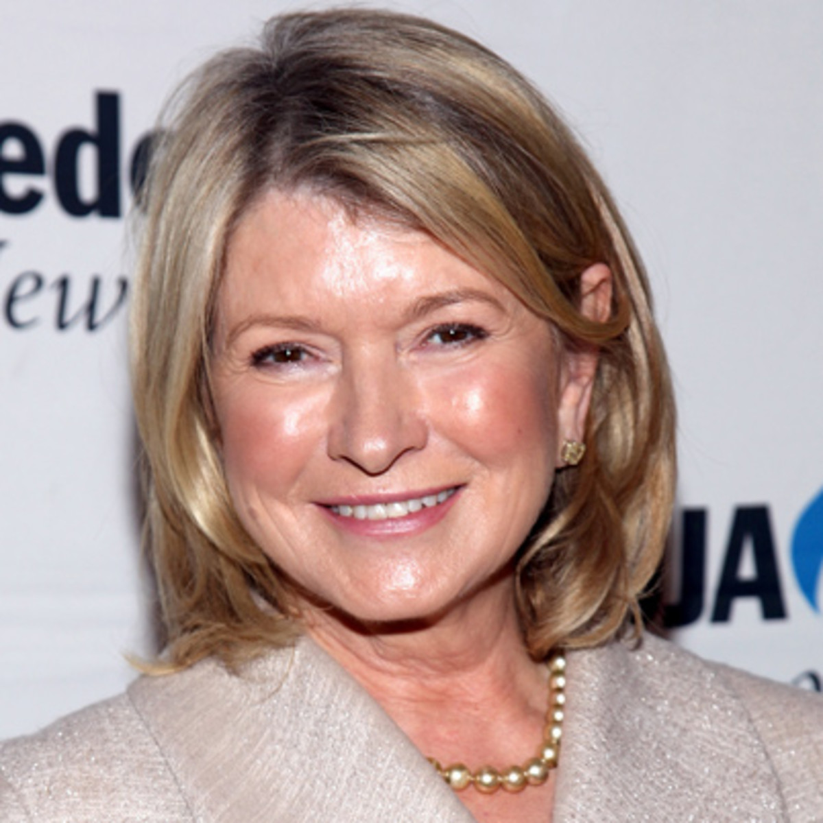 martha-stewart-9542234-1-402