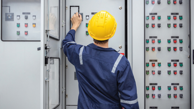 Electric Circuits for Electrical Engineering