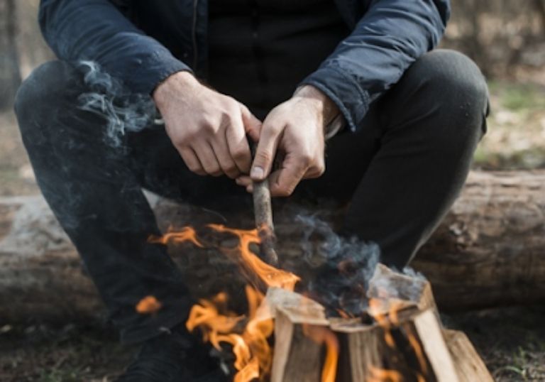 How to Burn Garden Waste Without Smoke
