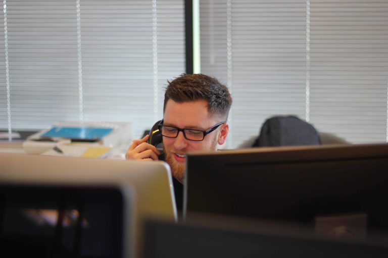 hoe een klant in callcenter job