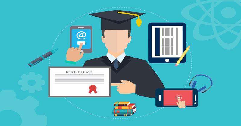 7 Key Factors that Influence Students' Decision to Pursue an Online Degree