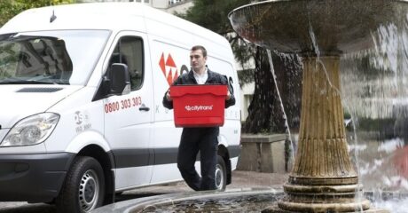 7 Steps to Become a Delivery Driver (and 5 Skills You'll Need)