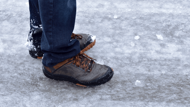 Walking Safely in Icy Conditions Training