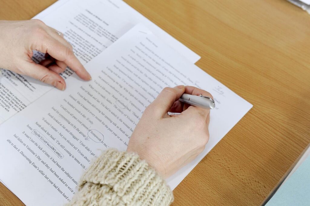 creative, writing, editing, library, paper, write, pen, brown library, brown paper, brown writing, brown creative, editing, editing, editing, editing, editing