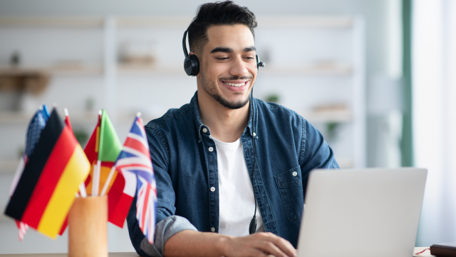 Language Training - English, BSL Level 1 and 2, Spanish, German, Italian and Portuguese11-in-1 Career Bundle