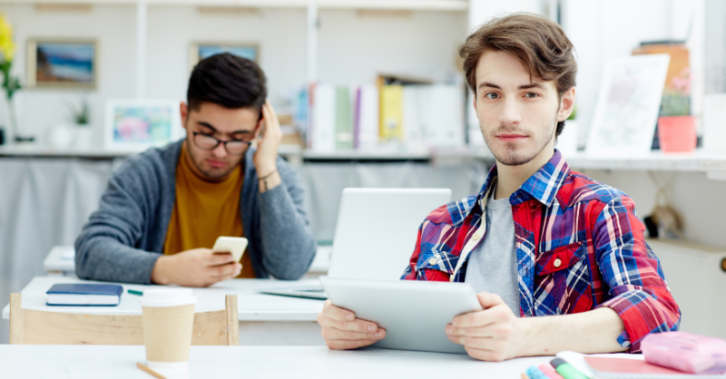 Online vs Classroom Functional Skills Courses: Which Is Right for You?